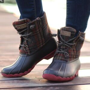 Sperry Saltwater Plaid Duck boot